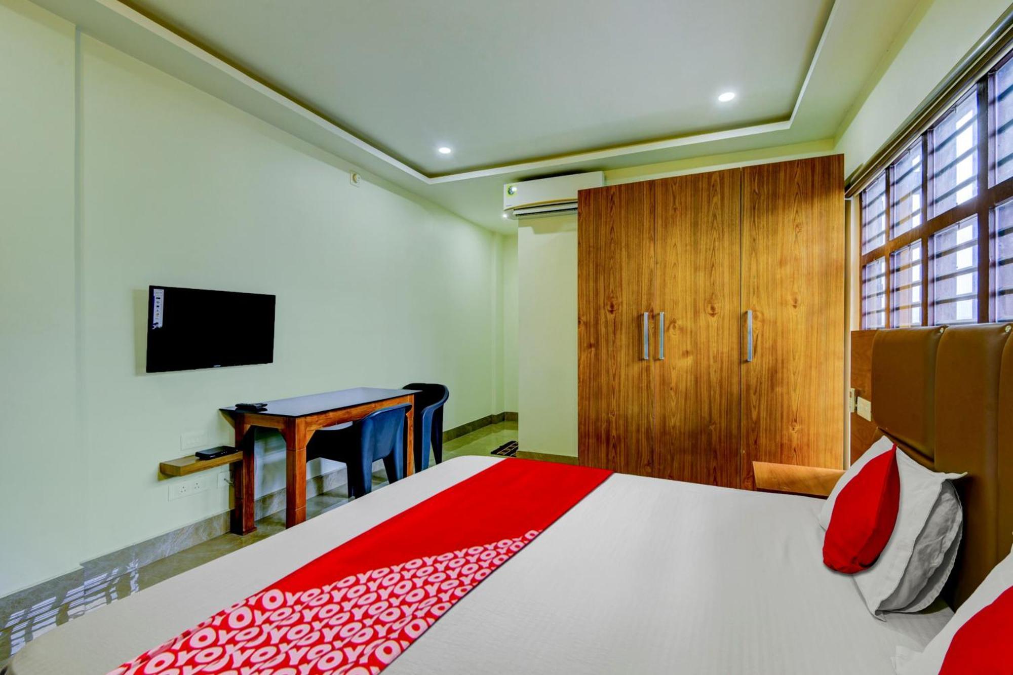 Hotel O Royal Tower Lodge Etakkare Luaran gambar