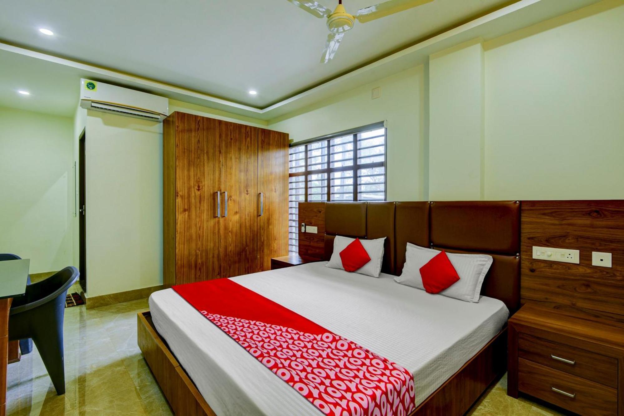Hotel O Royal Tower Lodge Etakkare Luaran gambar